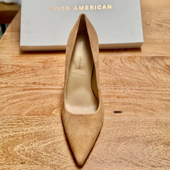 New GOOD AMERICAN The Icon Nude Suede Pointed Toe Pumps 4" Heel Women's 8.5 - Picture 4 of 12